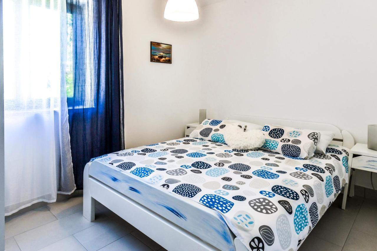 Apartment Anna Umag Eksteriør billede